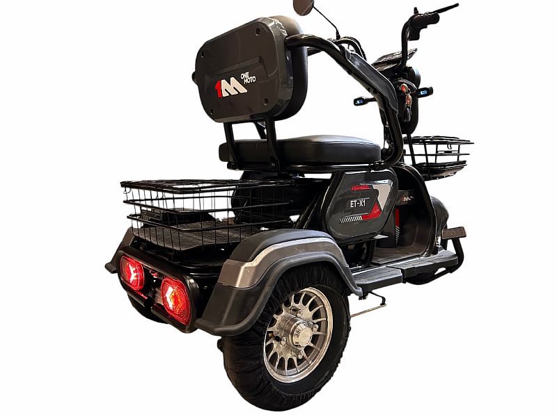Трицикл аккумуляторный ONEMOTO ET-X1 (48V23Ah;кол.3.00-8;3-местн.;бараб. тормоза)